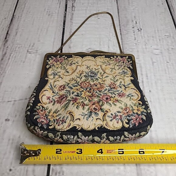 Vintage Lord & Taylor Small Clutch, Tapestry Handbag w/ Metal Golden Chain - Picture 9 of 10